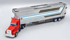 Assault Boxcare  Optimus prime trailer